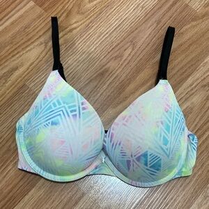 Victoria Secret Pink Push Up Bra